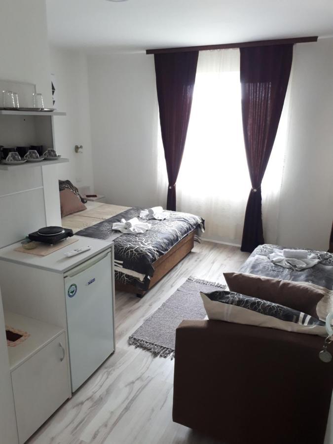 Smestaj Milenkovic Soko Banja Exteriör bild